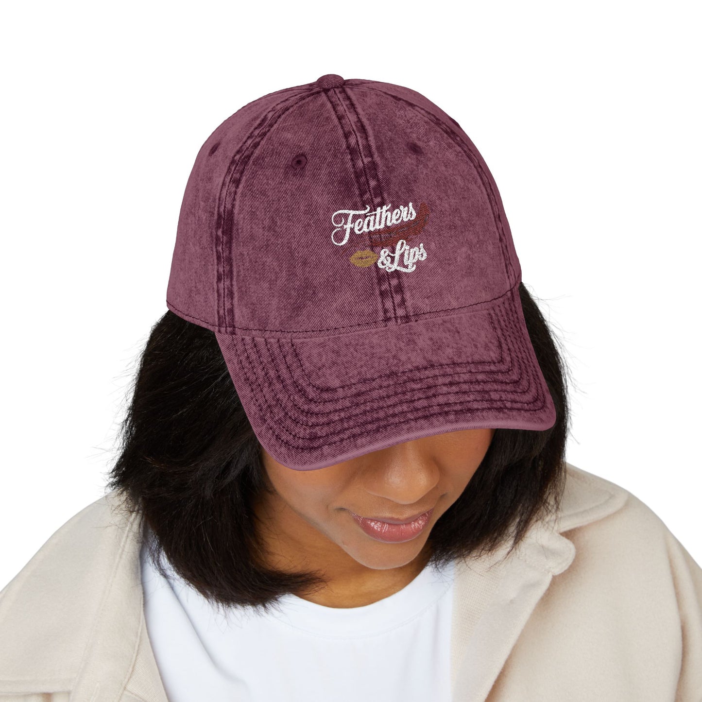 Feathers & Lips hat