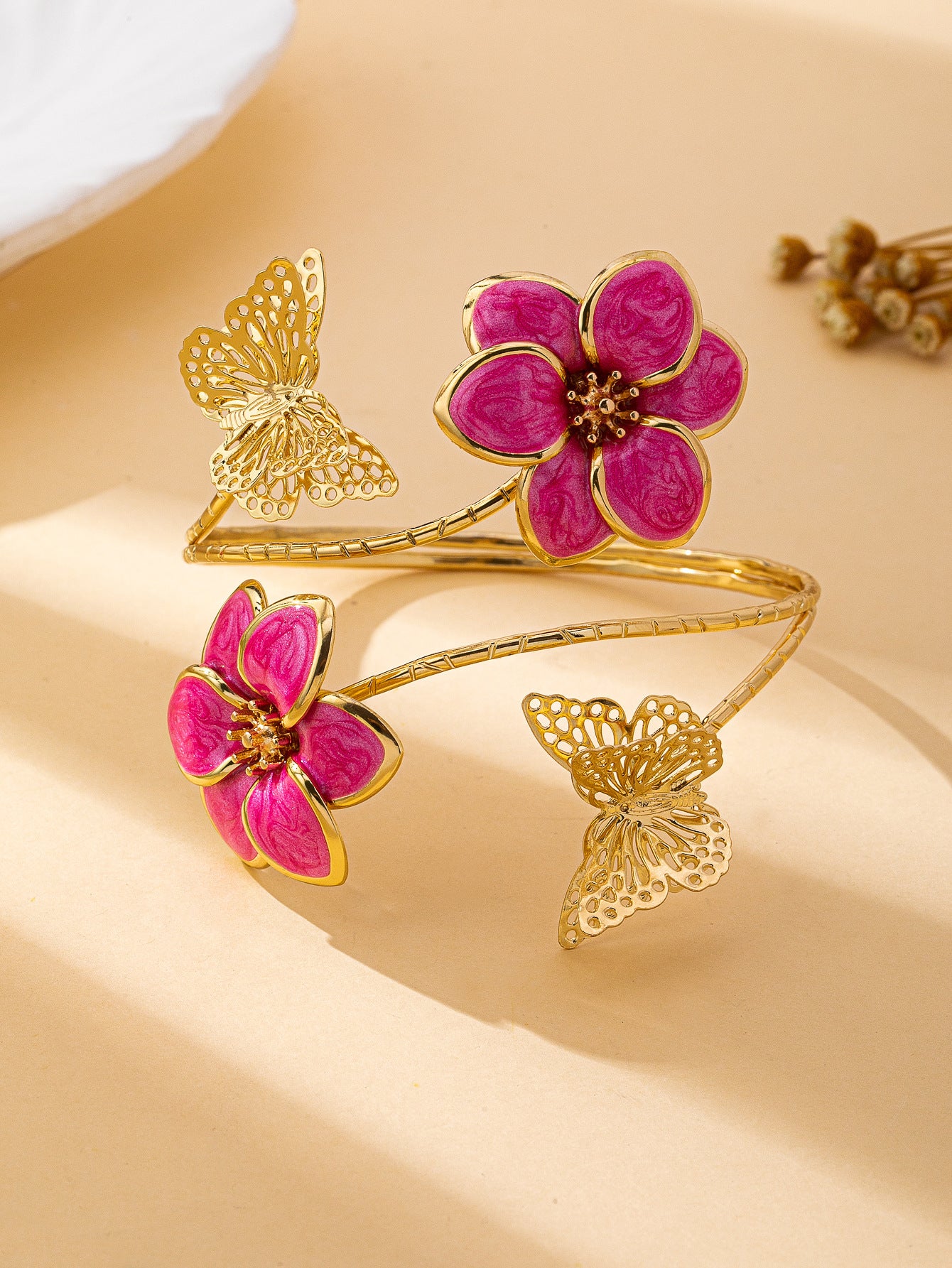 Fashion Flower Butterfly Bangle