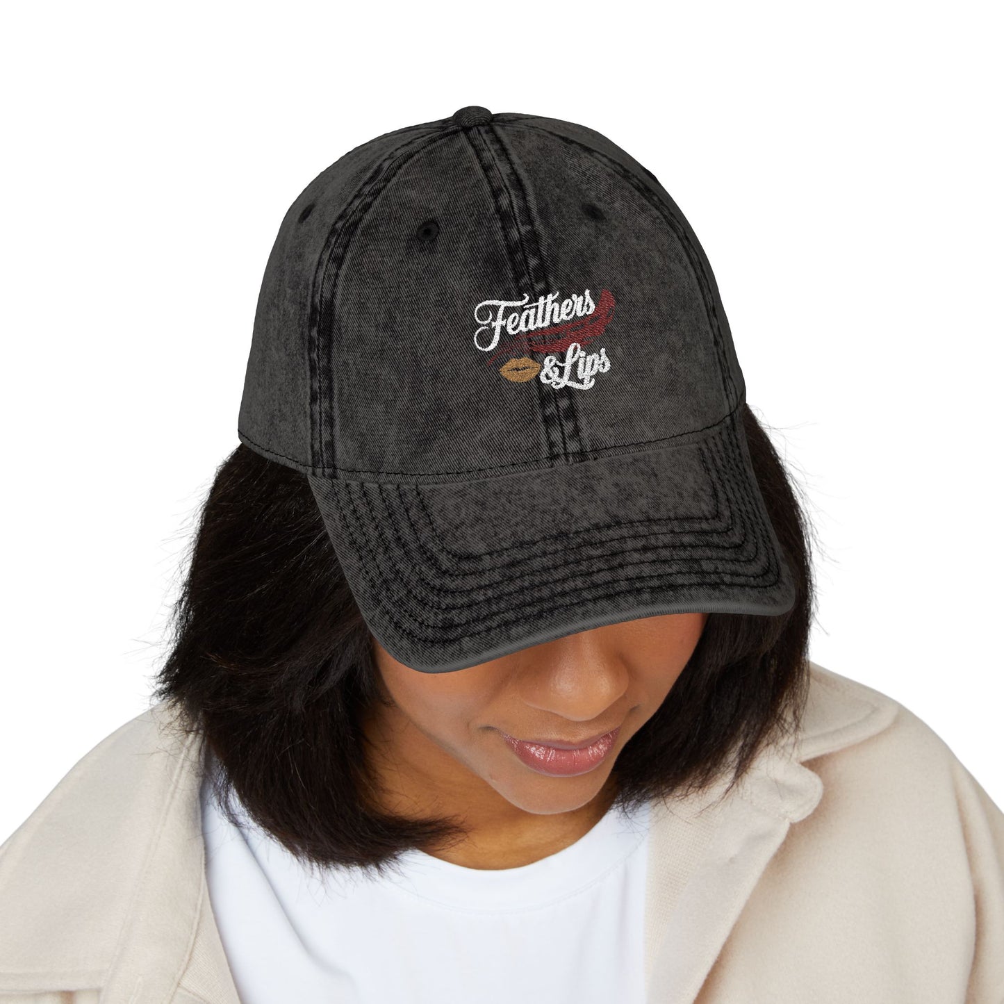 Feathers & Lips hat