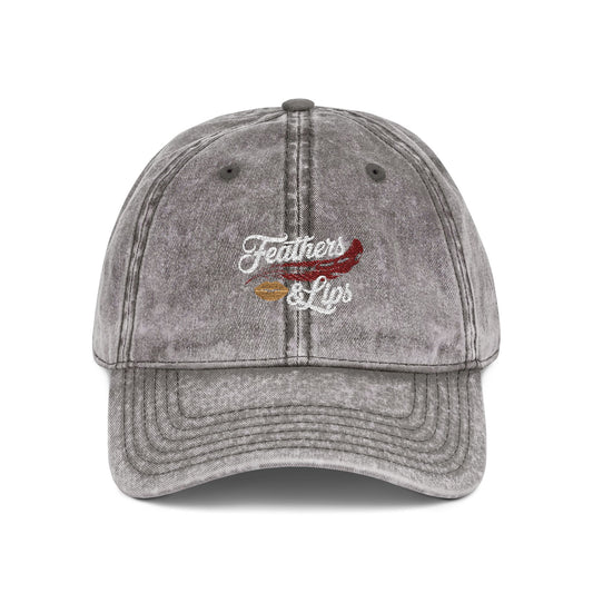 Feathers & Lips hat