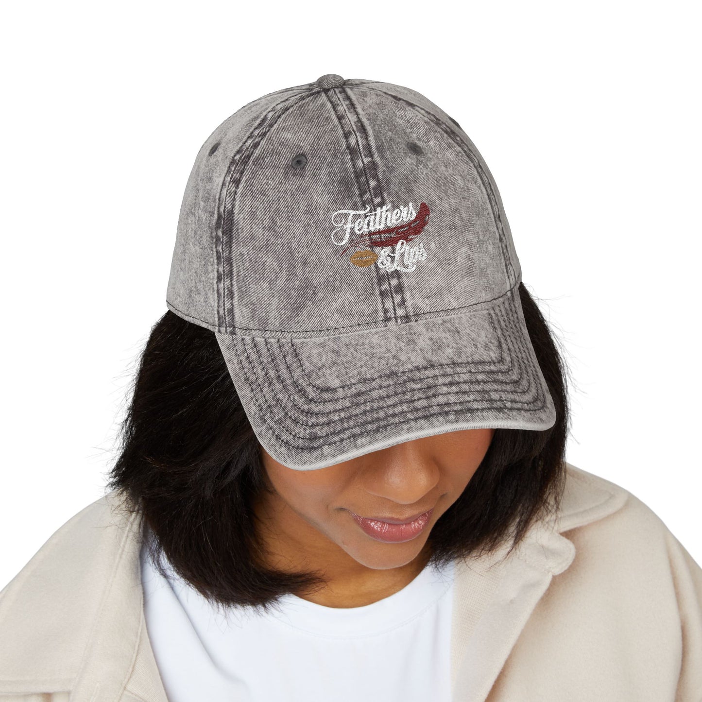 Feathers & Lips hat